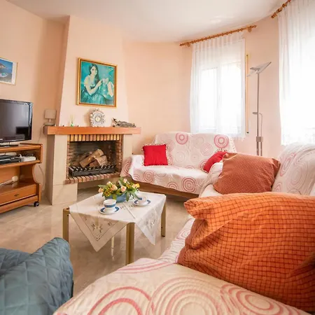 Individual Con Piscina Privada En Chalet Miami Playa