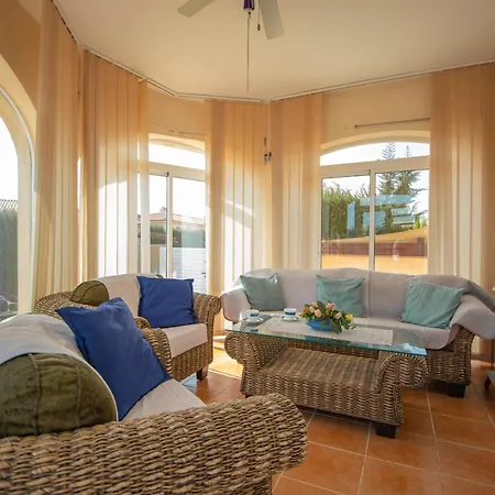 Individual Con Piscina Privada En Miami Playa